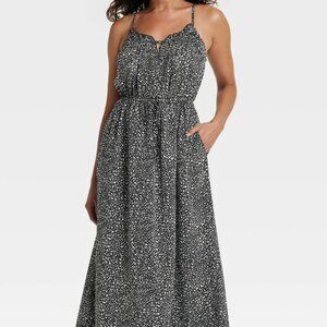Universal Thread Black and White Spaghetti Strap Maxi Dress NWT